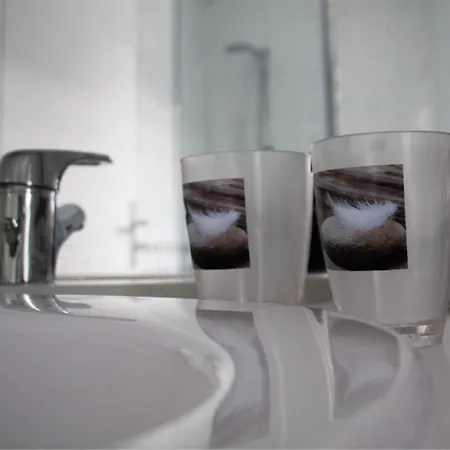 شقة Sejour En Bord De Meuse Avec Garage دينانت