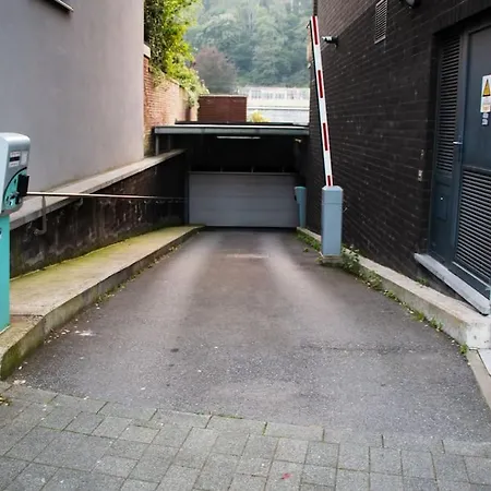 Sejour En Bord De Meuse Avec Garage Apartman