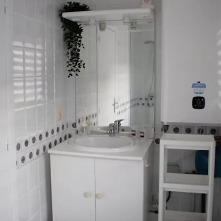 Sejour En Bord De Meuse Avec Garage Apartment Dinant