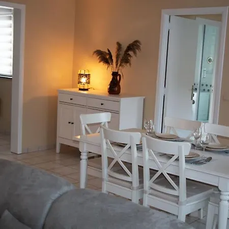 Lägenhet Sejour En Bord De Meuse Avec Garage Dinant